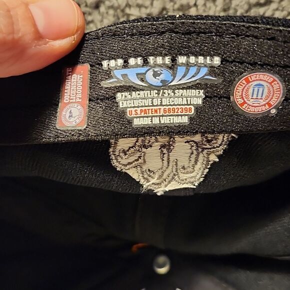 Top of the World University of Pittsburgh Panthers Pitt Stretchfit Hat - New - Picture 7 of 7